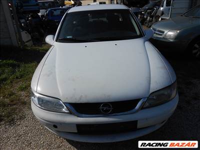 Opel VECTRA B (J96) 2.0 DTI 16V rádió