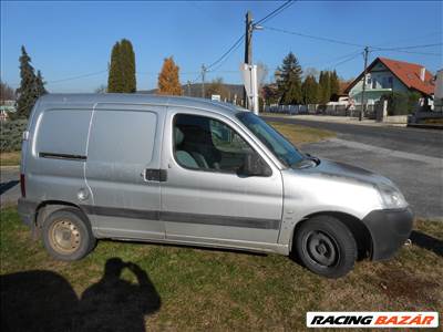 Peugeot PARTNER DOBOZOS (5) 1.6 HDI 75 jobb hátsó lemezfelni