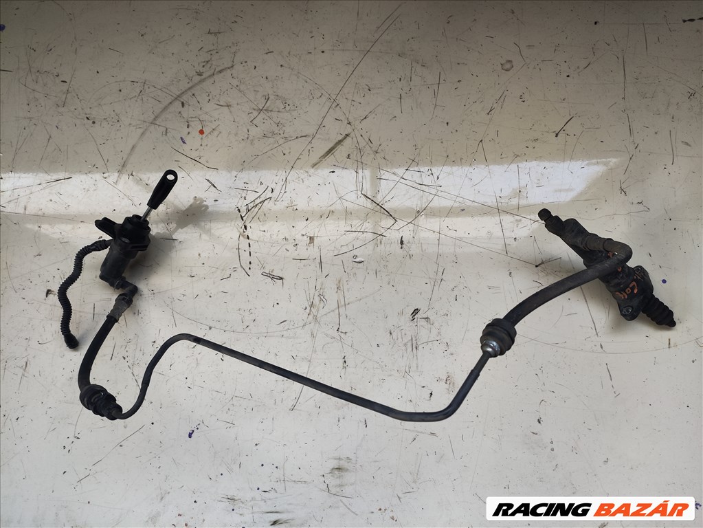 Mitsubishi Colt V 1.1 kuplung munkahenger  a4542570379 a4542900004 1. kép