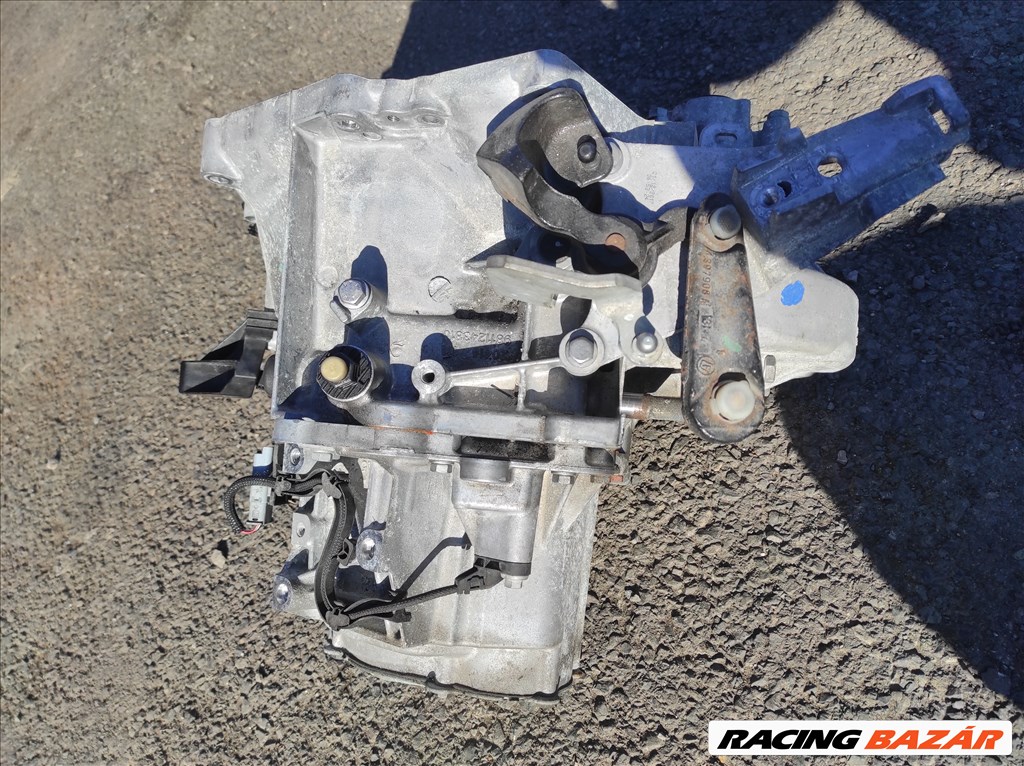 Peugeot 308 II PureTech 130 STOP&START sebességváltó 20V249 2. kép