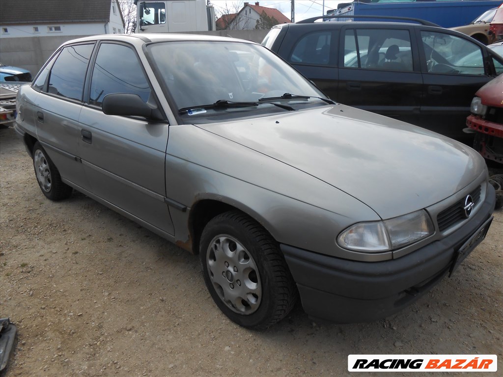 Opel ASTRA F (T92) 1.6 i 16V motorvezérlő 16227869 KJ 2. kép