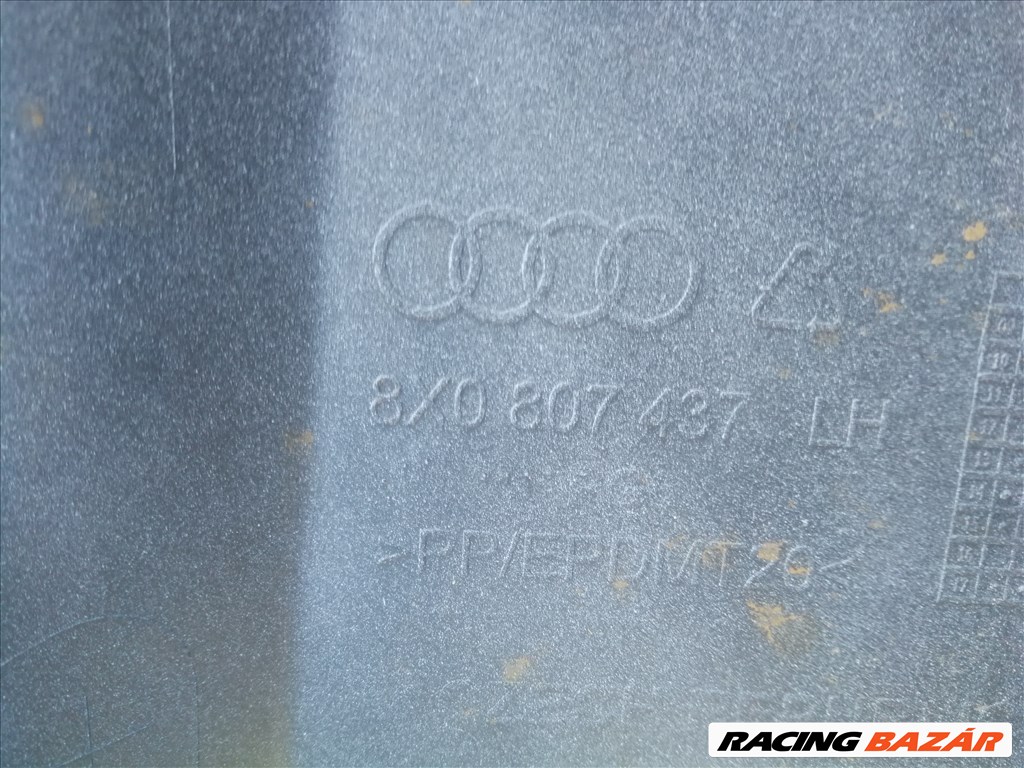 Audi A1 (8X) lökhárító 8x0807065 8x0807437 2. kép