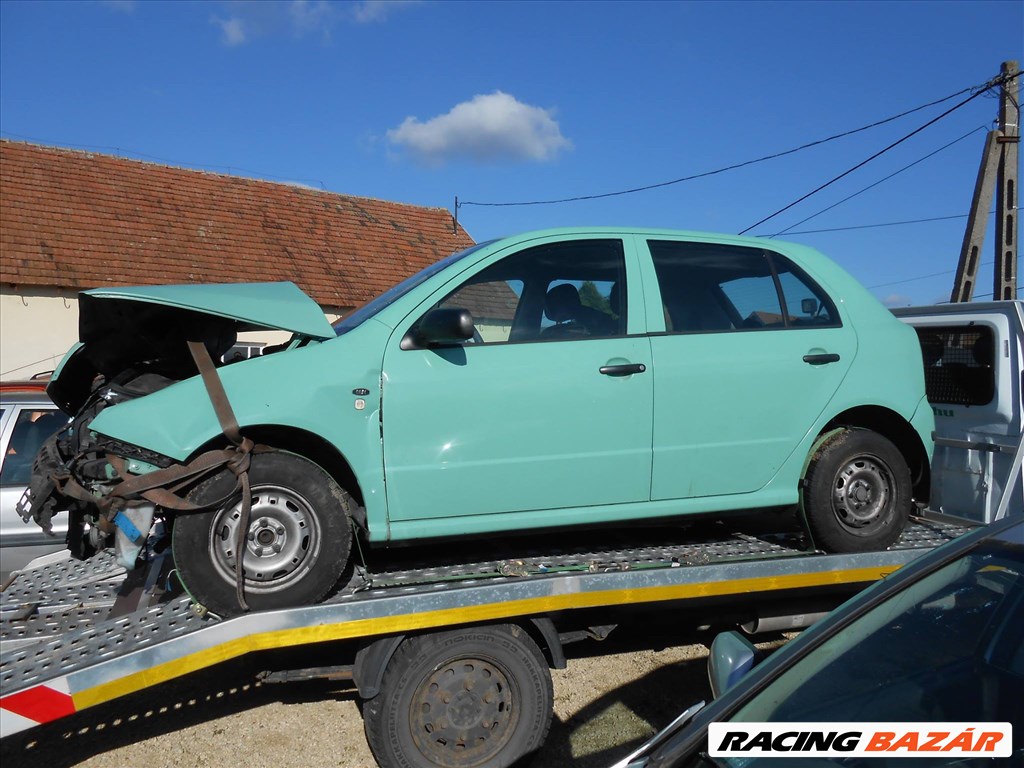 Skoda FABIA I (6Y2) 1.0 jobb kormánykapcsoló 4B0953503F 1. kép