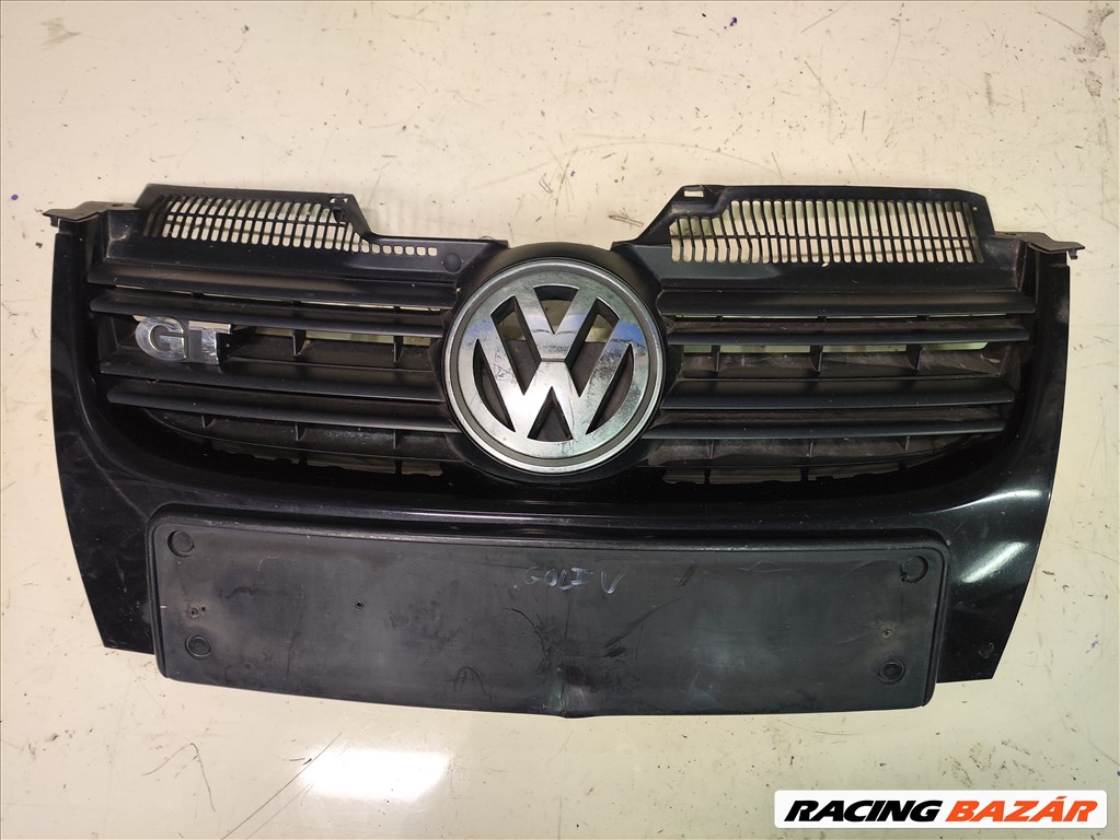 Volkswagen Golf V hűtőrács enyhén sérült 1k5853653 1. kép