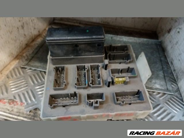 Ford Focus Mk1 utastér biztosítéktábla "127815" 98ag14a073ah 518234901 2. kép