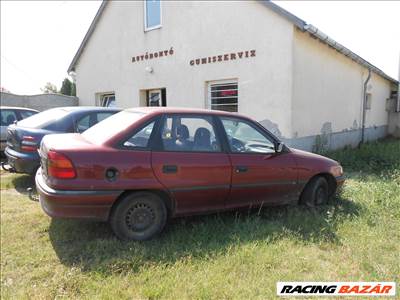 Opel ASTRA F (T92) 1.4 Si vízhűtő (sima)