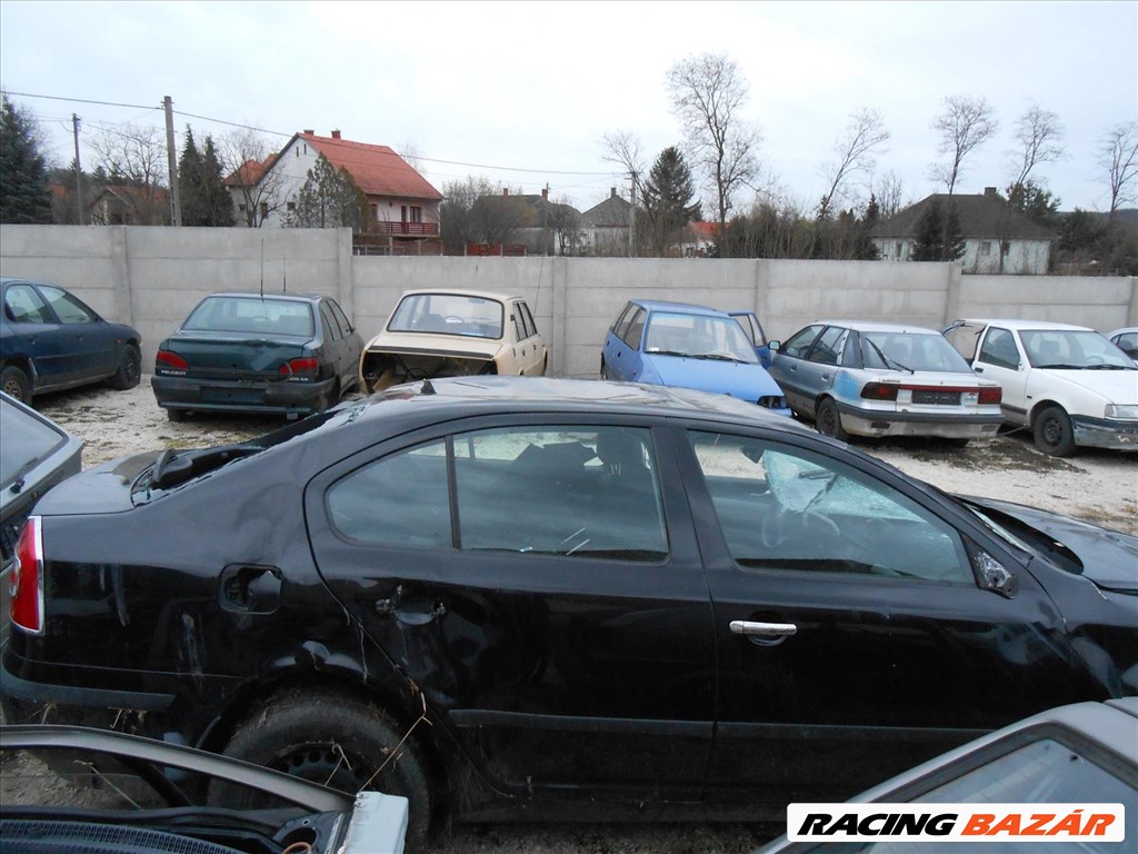 Skoda OCTAVIA II (1Z3) 1.4 vízhűtő ventilátor 1. kép