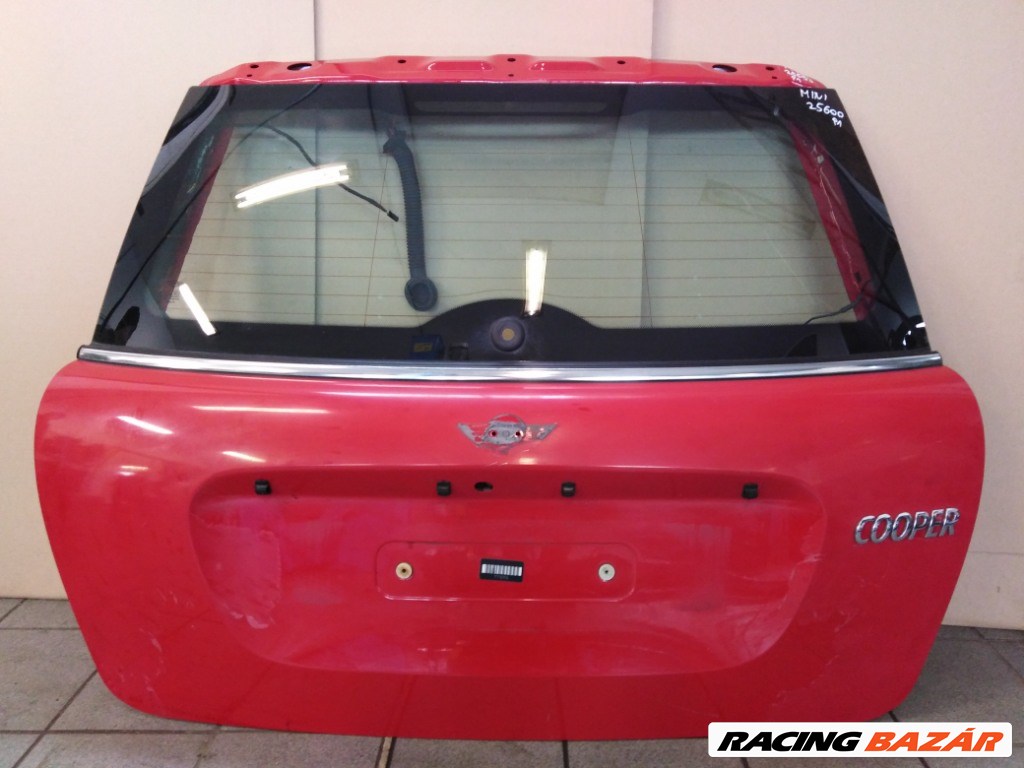 Mini cooper (R56) csomagtérajtó 1. kép