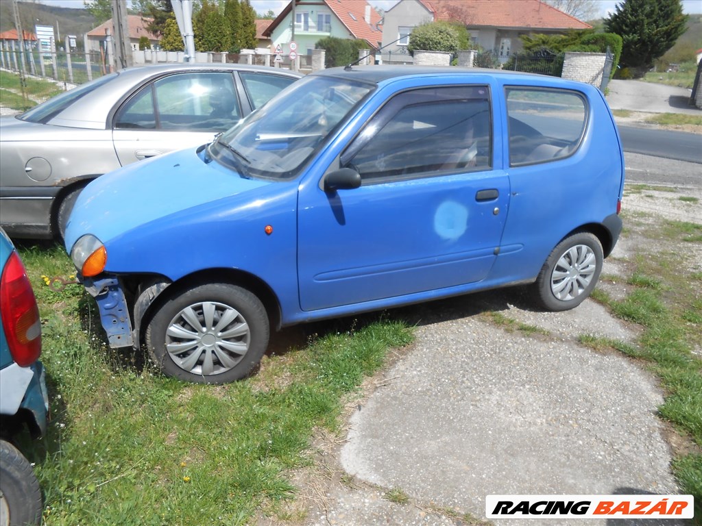 Fiat SEICENTO / 600 (187) 0.9 első vonószem takaró 1. kép