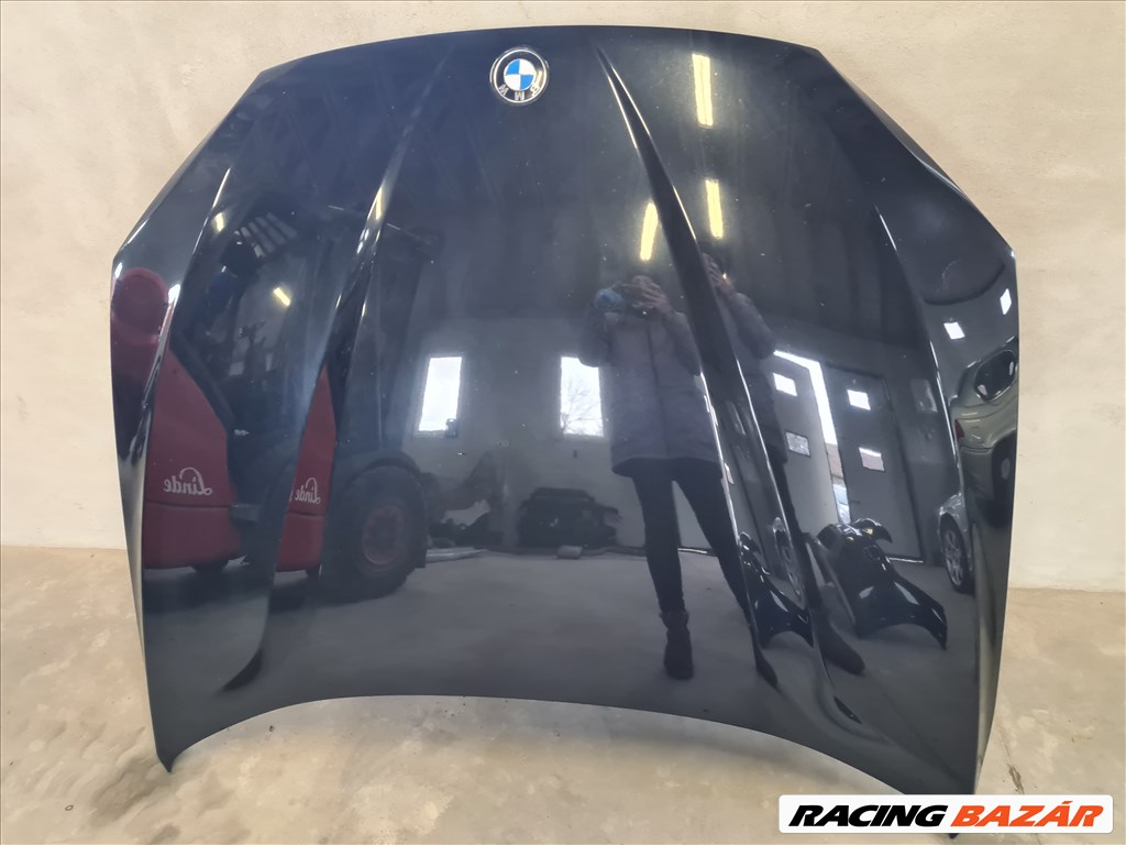 BMW X1 E84 motorháztető  2. kép