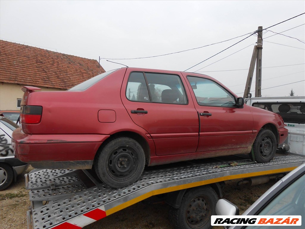 Volkswagen Jetta alapjárati motor 0280140551 5. kép