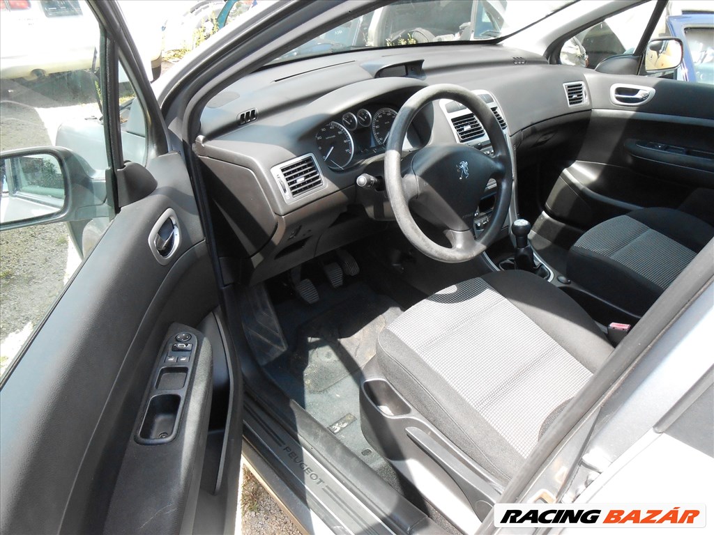 Peugeot 307 (3A/C) 1.4 16V jobb hátsó lejáró üveg 5. kép