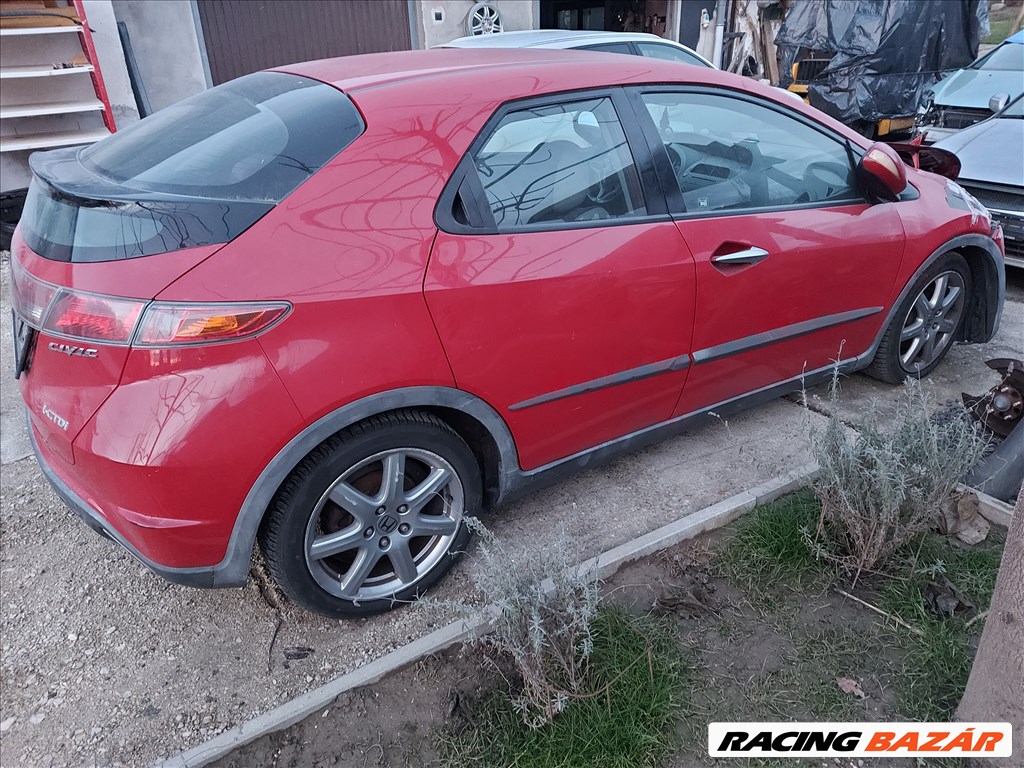 8g ufo Honda Civic ajtó eladó 2006-11 Több színben 6. kép