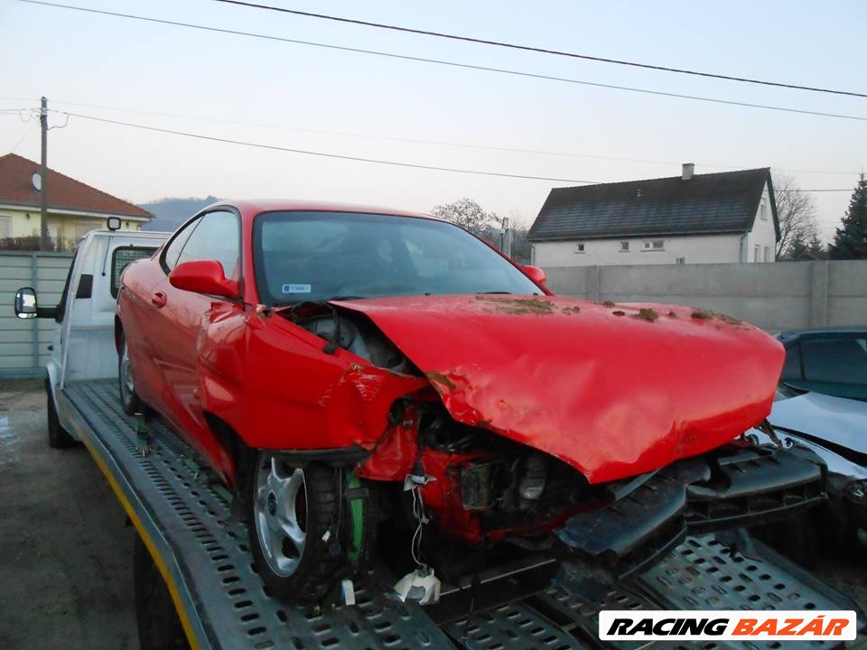 Hyundai COUPE (RD) 1.6 16V pohártartó 3. kép