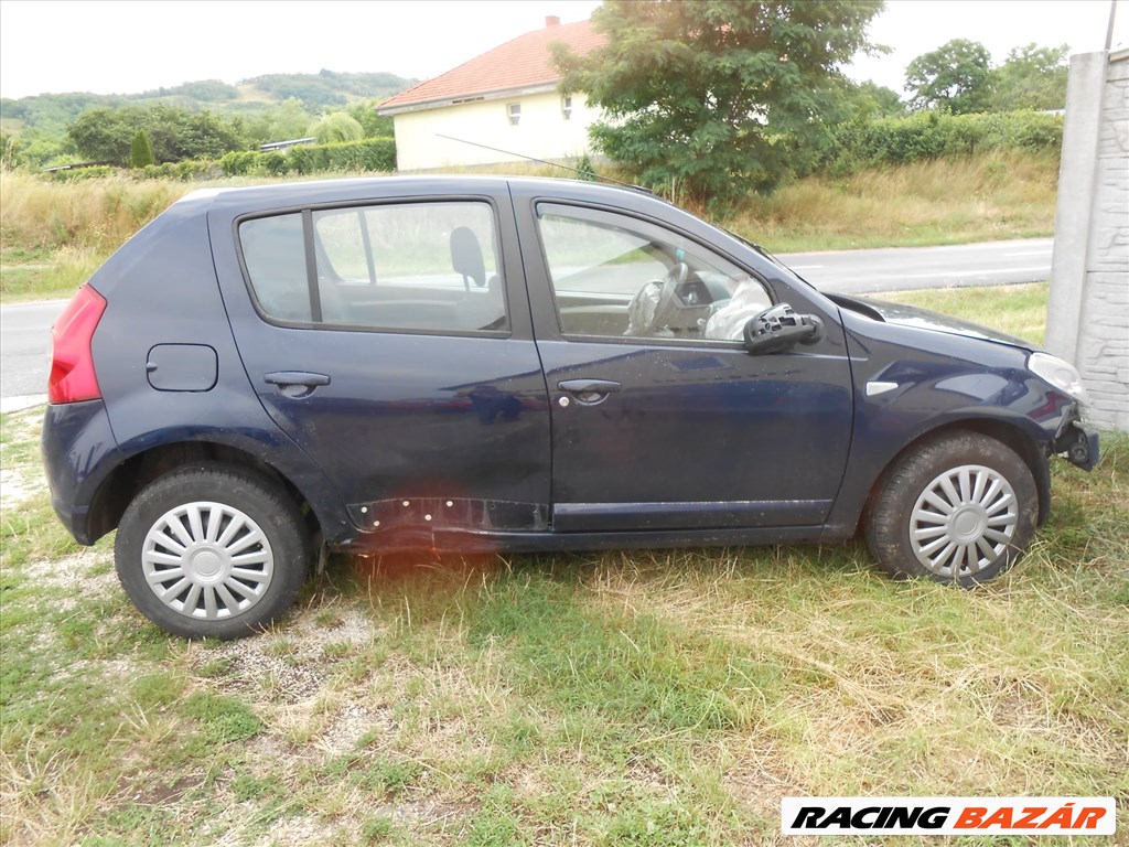 Dacia Sandero motorvezérlő S120205102A 1. kép