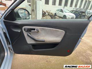 SEAT IBIZA III (6L1) Jobb első Ajtó Kárpit