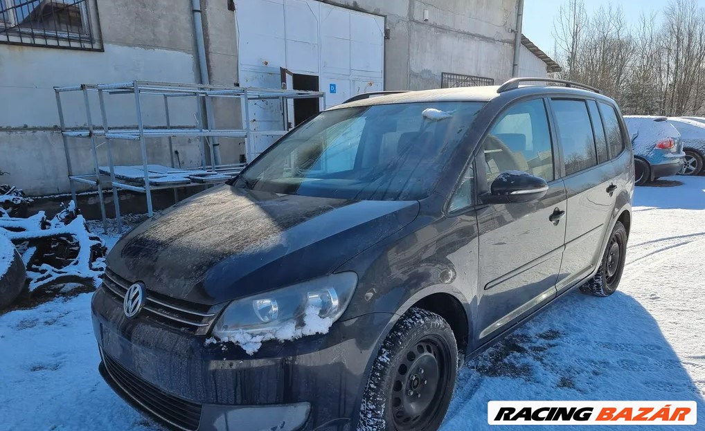 Volkswagen Touran I facelift bontott alkatrészei 1. kép