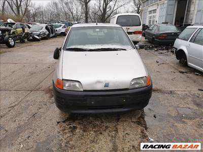 Fiat Punto I 1.2 I generátor 