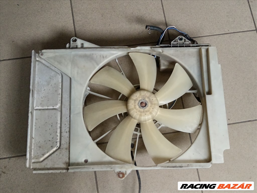 Toyota Yaris (XP10) hűtőventilátor  2. kép