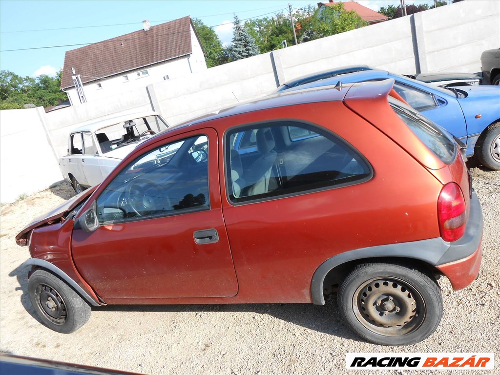 Opel CORSA B (73_78_79) 1.4 i generátor 1. kép