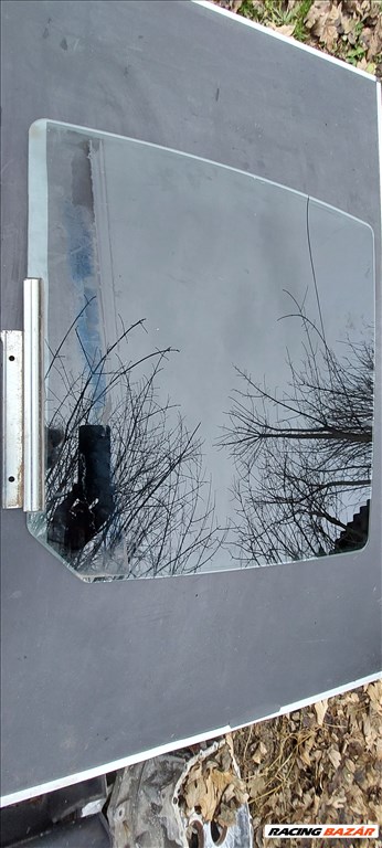 Suzuki Splash hátsó ajtóüveg 1. kép