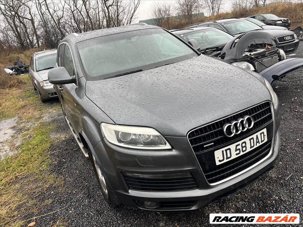 Audi Q7 (4L) bontott alkatrészei 1. kép