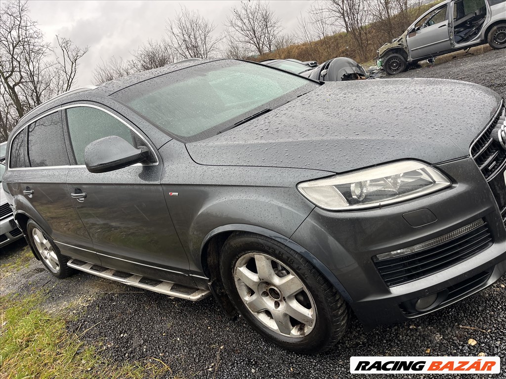 Audi Q7 (4L) bontott alkatrészei 2. kép