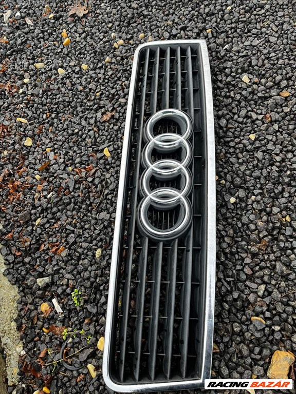 Audi A4 (B6/B7) B6/B7 hűtőrács  1. kép