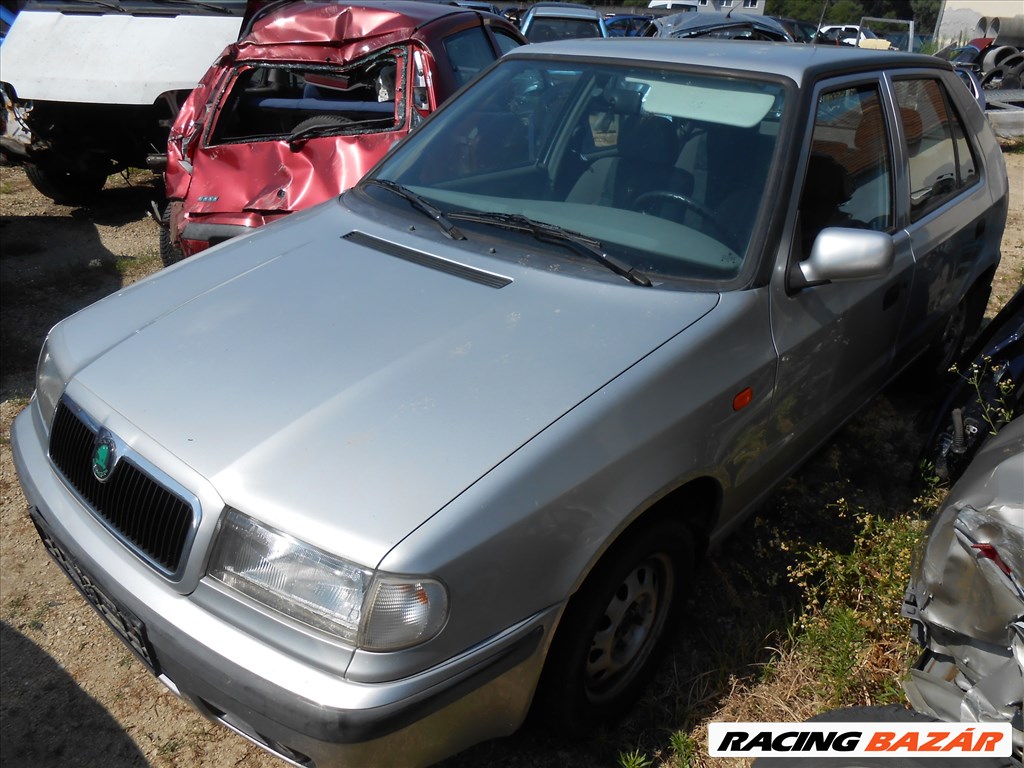 Skoda FELICIA II (6U1) 1.3 első lökhárító merevítő 3. kép