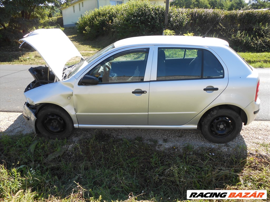 Skoda FABIA I (6Y2) 1.2 jobb hátsó ajtóhatároló 3. kép