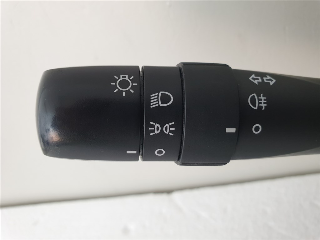 506407 Peugeot 108, 2017, H Köd, Kormánykapcsoló, Kormányszögjeladó, Légzsákszalag 2. kép