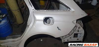 Ford Mondeo Mk5 kombi bal hátsó karosszéria negyed 