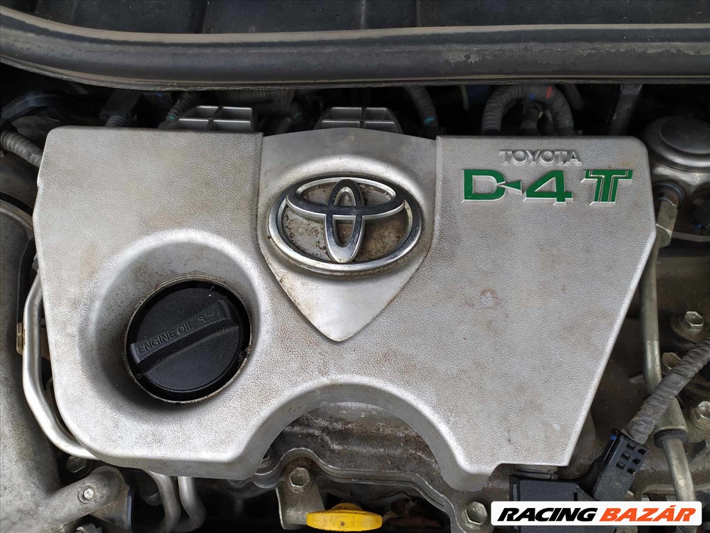 2015 Toyota Auris 1.2 benzin, manuális - BONTÁS 9. kép