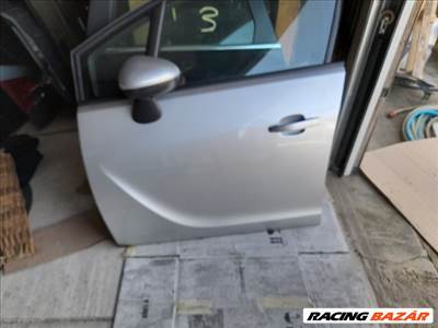 Opel Meriva B Bal első ajtó ezüst z176