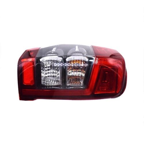 8330B211 Mitsubishi L200 Hátsó Led Lámpa Piros 2015- 1. kép