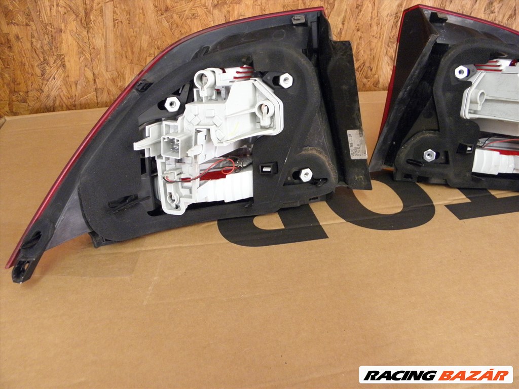 Volvo S60 II 2010-től hátsó lámpák 31395930-31395931 30796268-30796267 4. kép