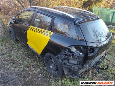 Renault Clio IV bontott alkatrészei vagy egyben bontásra eladó
