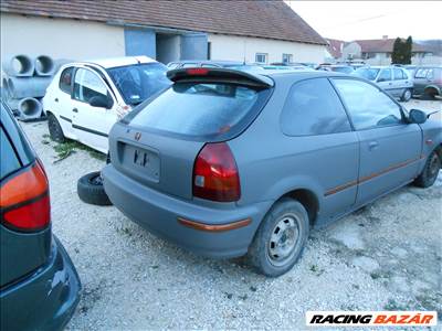 Honda CIVIC VI Hatchback (EJ_EK) 1.5 i bal első lejáró üveg