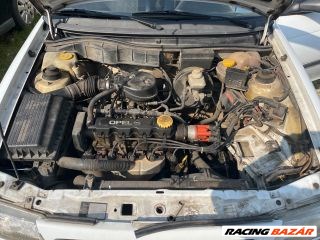 OPEL ASTRA F Kombi (51, 52) Motor (Fűzött blokk hengerfejjel) 1. kép