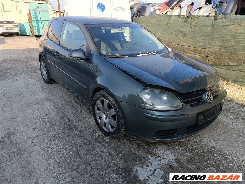 Volkswagen Golf V (A5 Typ 1K) bontott alkatrészei 2. kép