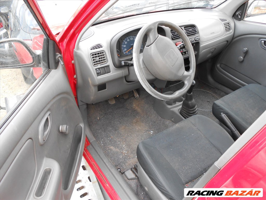 Suzuki ALTO (FF) 1.1 csomagtérajtó zárbetét 5. kép