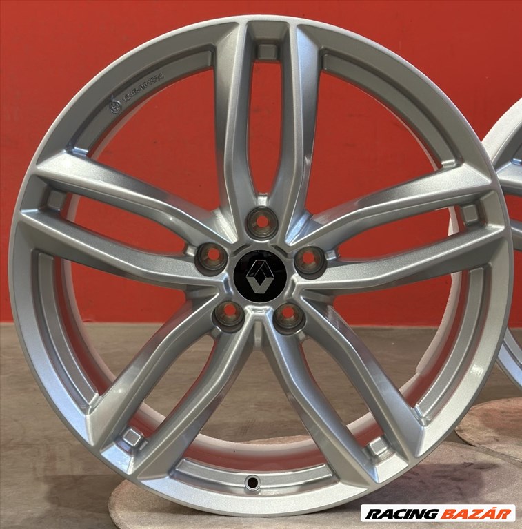 R20 5x114,3 Original Renault IKORO - 6.5J ET33 Silver NEW - Scenic - Grand Scenic  OE  4. kép