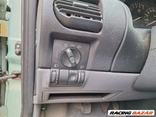 OPEL CORSA C (F08, F68) Bal első Ülés 29. kép