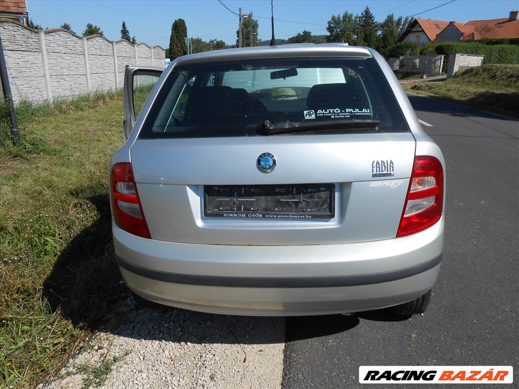 Skoda FABIA I (6Y2) 1.2 üzemanyag tank 2. kép