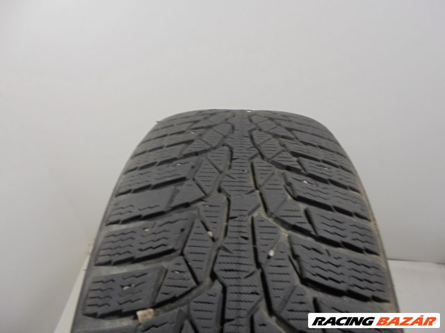 Nokian WRD4 215/60 R16  1. kép