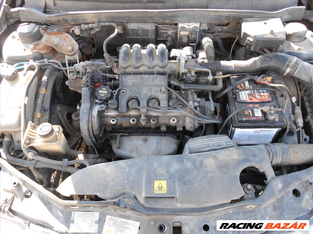 Fiat BRAVO I (182) 1.2 16V 80 bal első ablaktörlő kar 2. kép