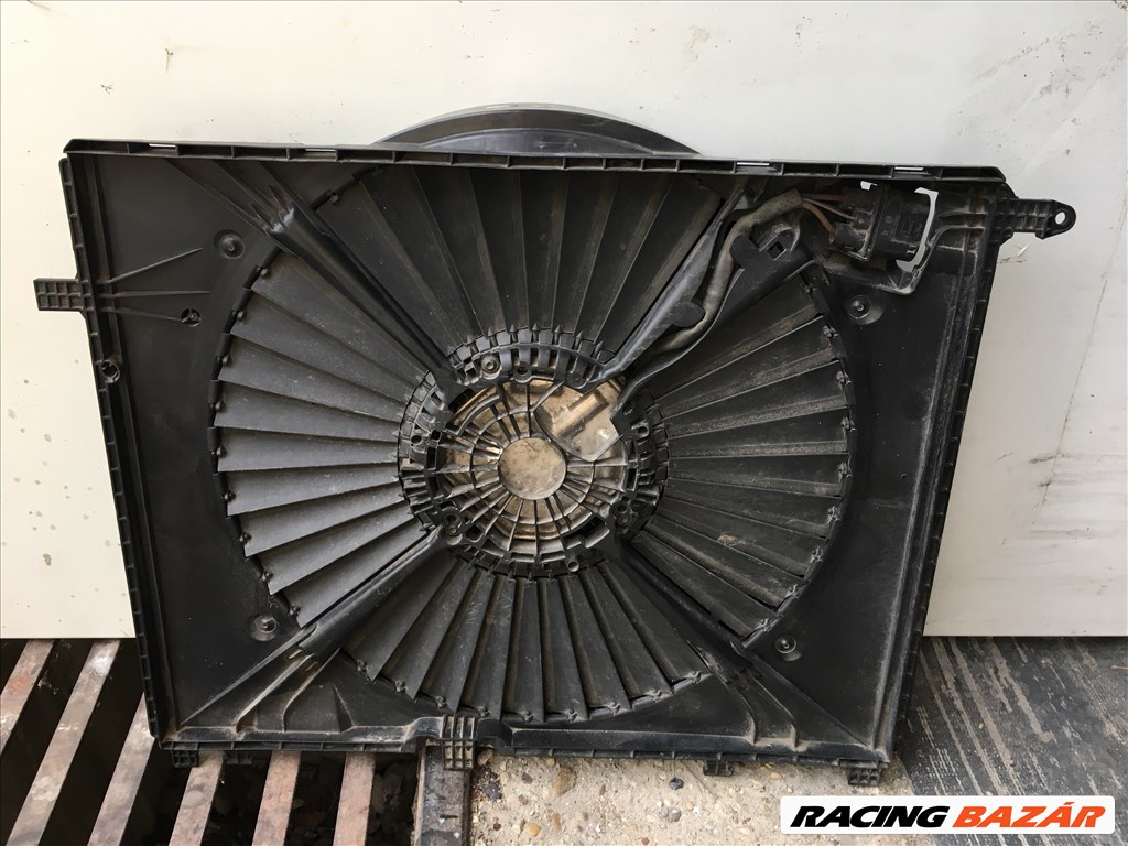 Mercedes hűtőventilátor C osztály W 205, S 205 a0999060712 4. kép