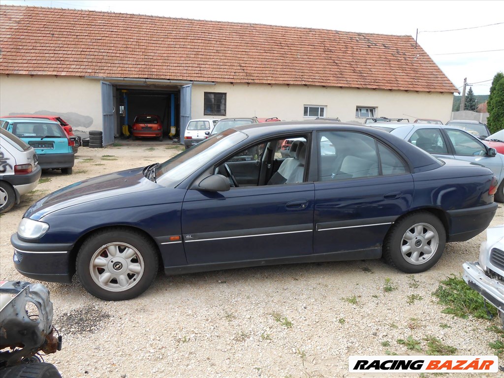 Opel OMEGA B (25_26_27) 2.5 TD kipufogó csonk 2. kép