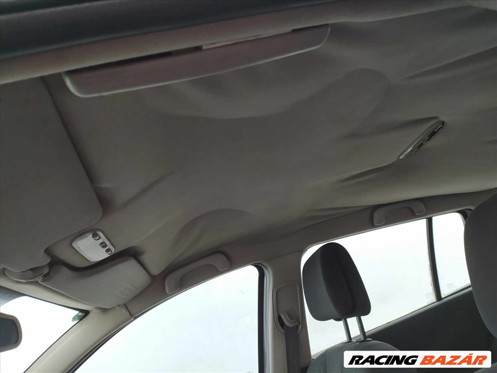 2005 Renault Megane kombi 1.5 DCI, manuális-  balkormányos - BONTÁS! 14. kép