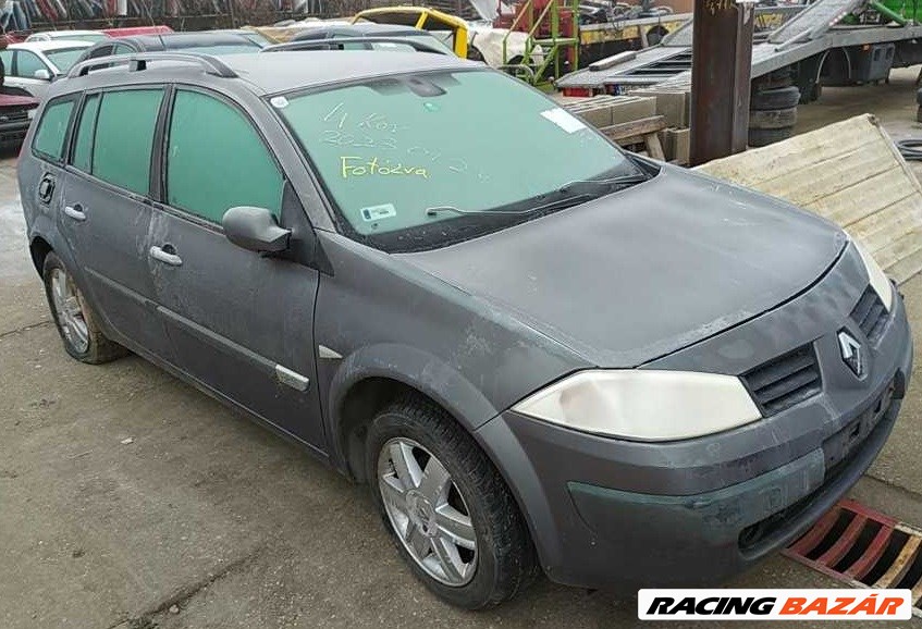 2005 Renault Megane kombi 1.5 DCI, manuális-  balkormányos - BONTÁS! 2. kép